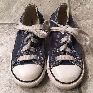 Navy converse